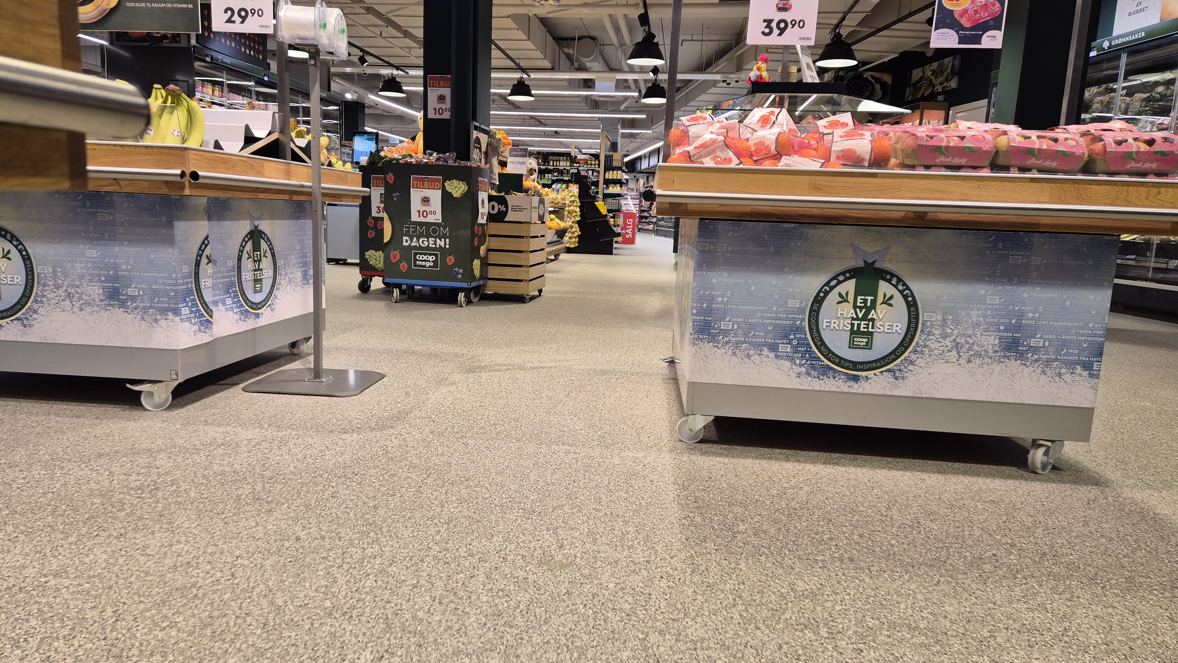 Coop Mega Sortland gulv